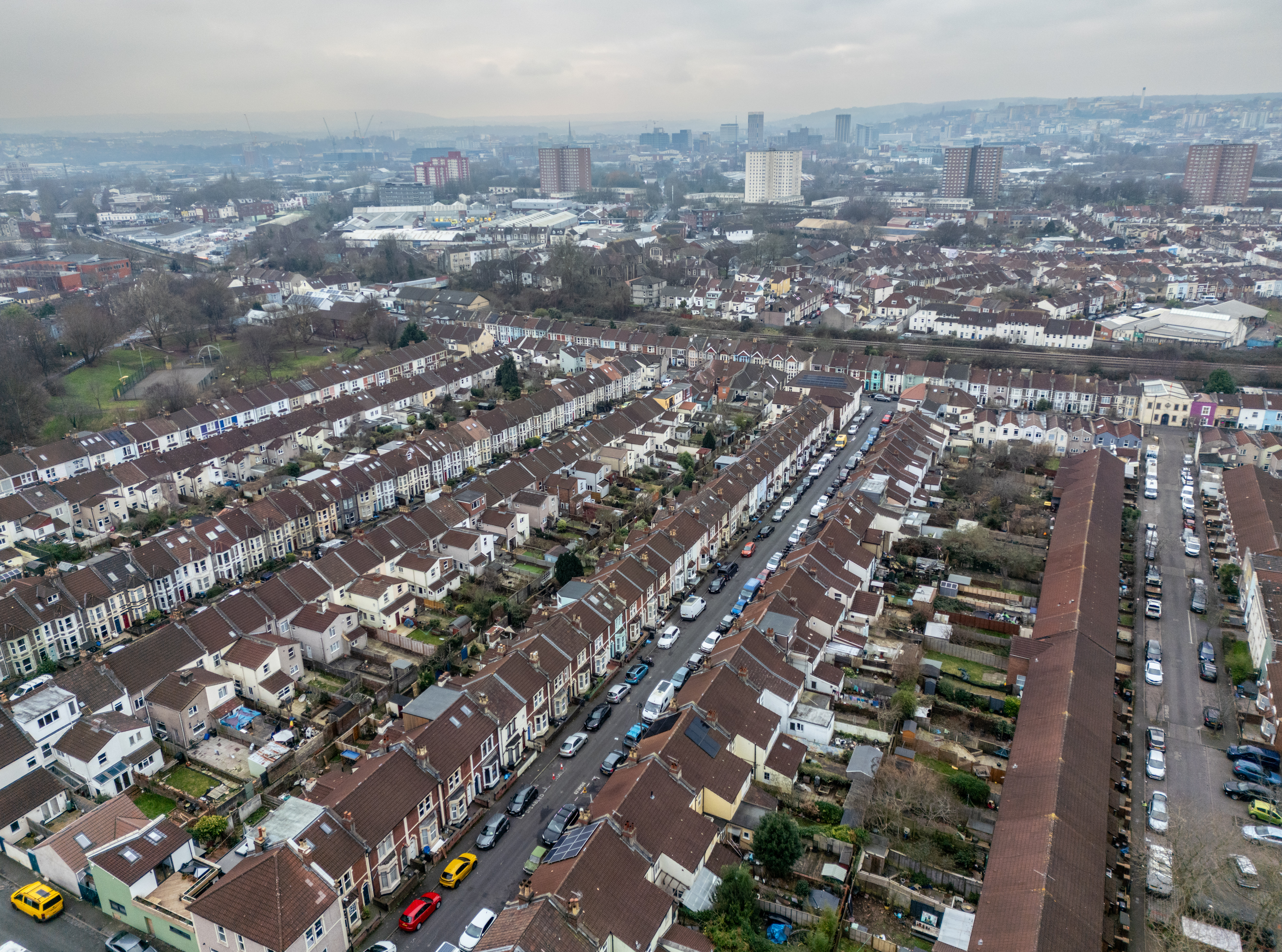Mortgage Rates Fall: UK House Prices Set to Rise Up to 4% in 2026