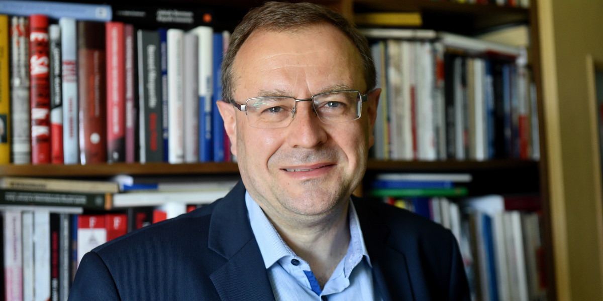 Prof. Antoni Dudek.