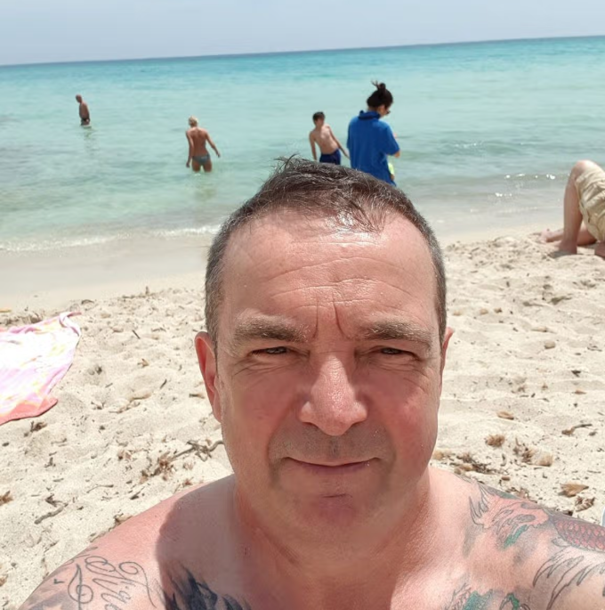 David si len niekoľko dní predtým užíval pobyt v Turecku.