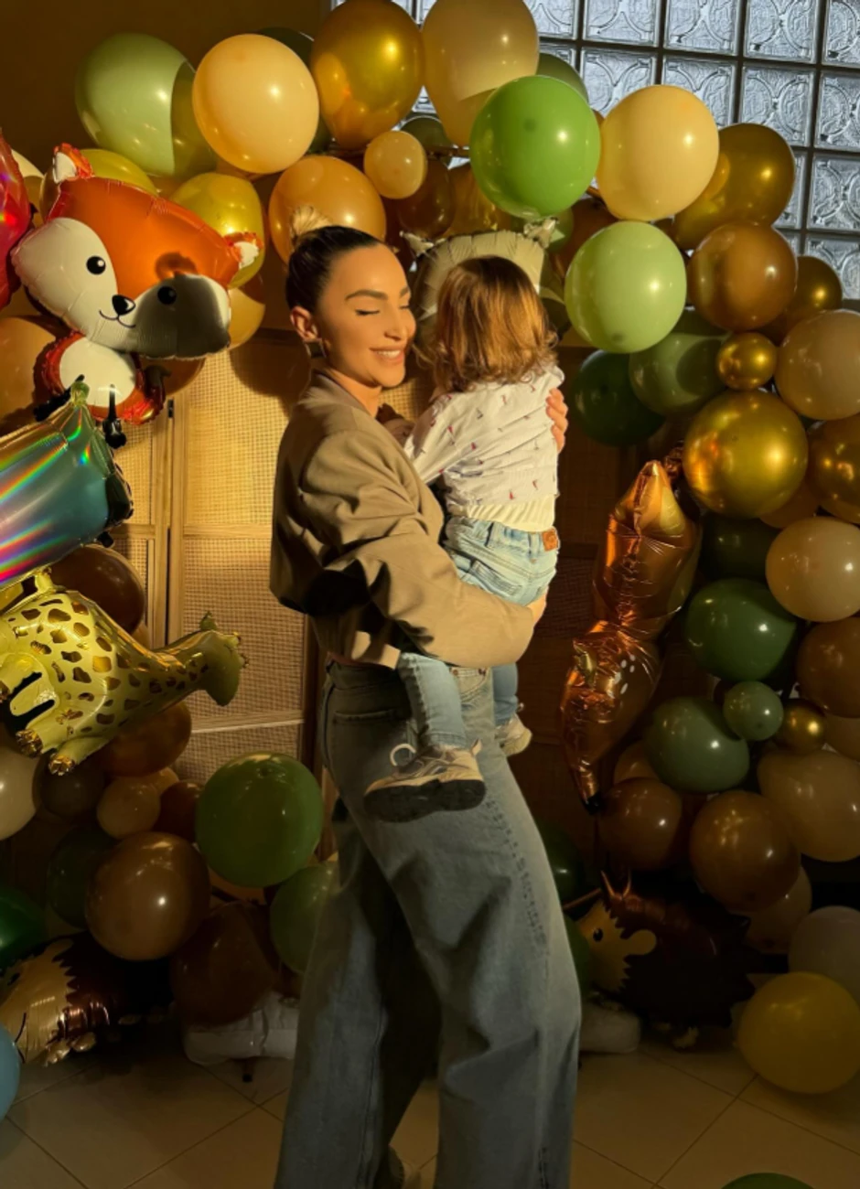 Maja Berović sa sinom