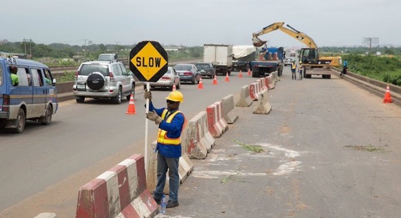 road construction in Lagos (Nigeria)