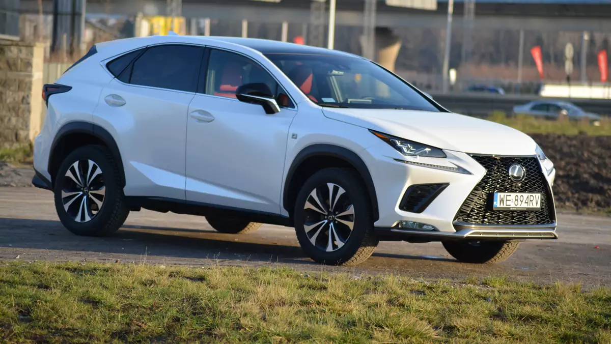 Lexus NX 300