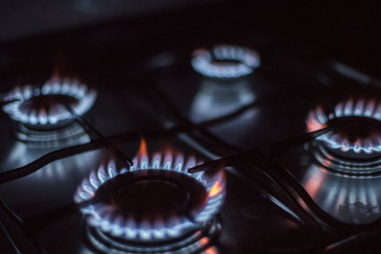Ceny gazu w górę. Posłowie PiS chcą rozłożyć podwyżkę na raty, jest projekt ustawy