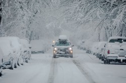 Atak śnieżnej zimy w Polsce - kiedy? IMGW podaje dokładną datę intensywnych opadów śniegu