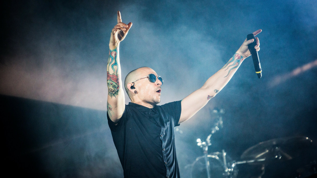 Chester Bennington: nazwisko sprawcy wyjawił ojcu, ten milczał