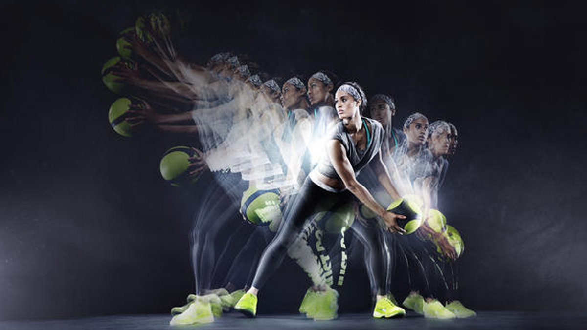 Nowy model butów Nike Zoom Fit Agility zaprojektowano z myślą o zapewnieniu maksymalnego wybicia podczas treningu.