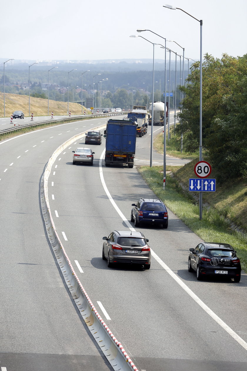 Drogowcy remontują uskok na A4 w Rudzie Śląskiej