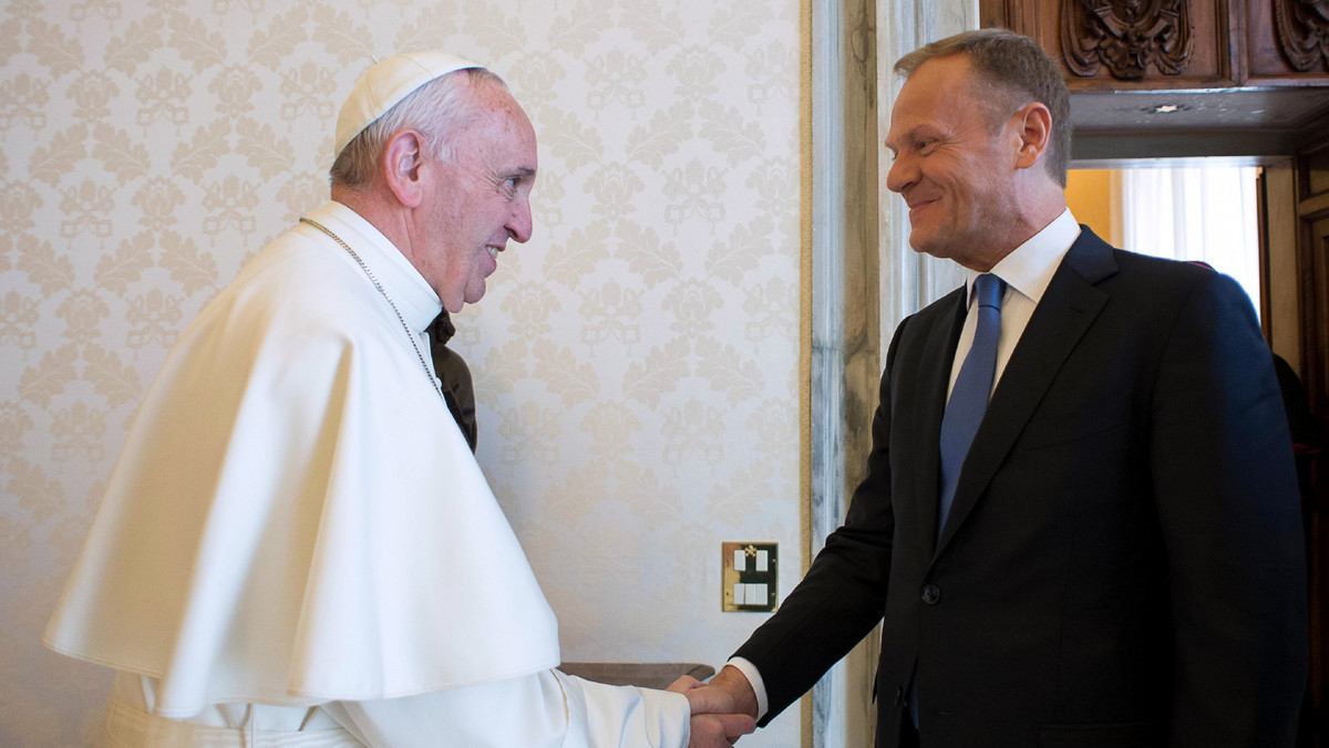 Niemiecka prasa o Donaldzie Tusku i tym, co wiedział papież Franciszek