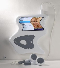 Zrobili iPoda wielkości człowieka