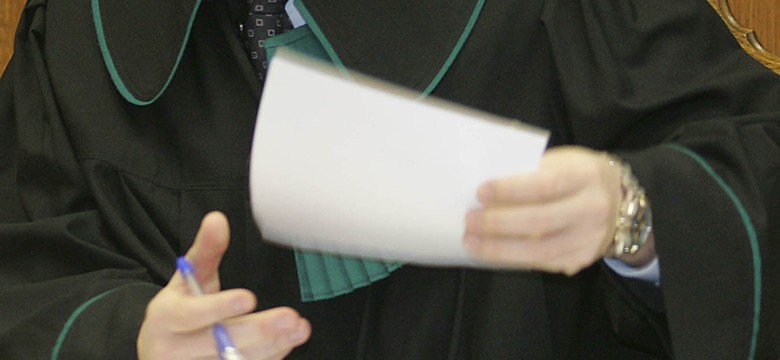 Podwojone stawki dla adwokatów i radców prawnych z urzędu. Zmiany w budżecie na 2024 r.