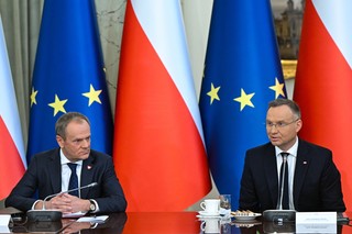 Kolarski o zaproszeniu Dudy i Tuska do Białego Domu: To formuła niespotykana