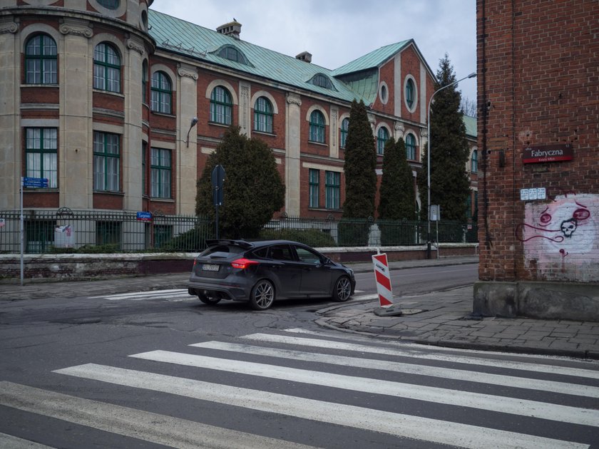 Miasto wyremontuje chodniki w Łodzi. Zobacz na jakich ulicach 