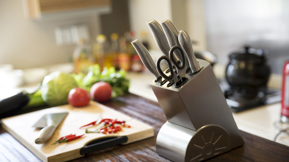 Jak przechowywać noże kuchenne? Blok na noże czy listwa magnetyczna?