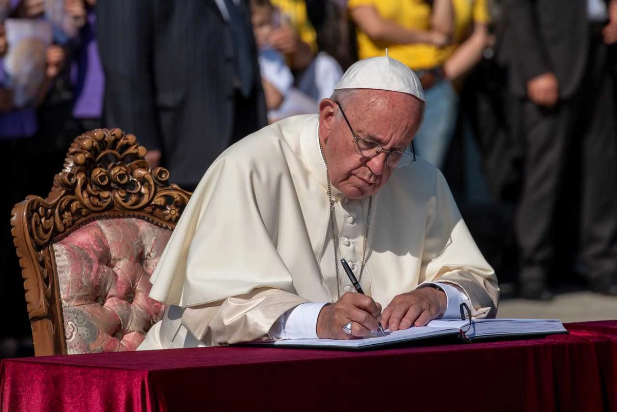  Rewolucja w Watykanie? Papież Franciszek za błogosławieniem par jednopłciowych