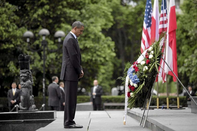 Obama ściągnie do Polski córki! Chce, by zobaczyły...