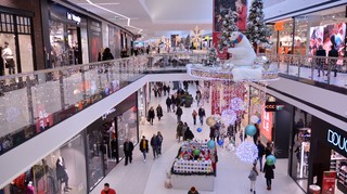 To już pewne: od teraz sklepy otwarte w trzy niedziele. Rewolucja w zakazie handlu. Kiedy najbliższa niedziela handlowa?