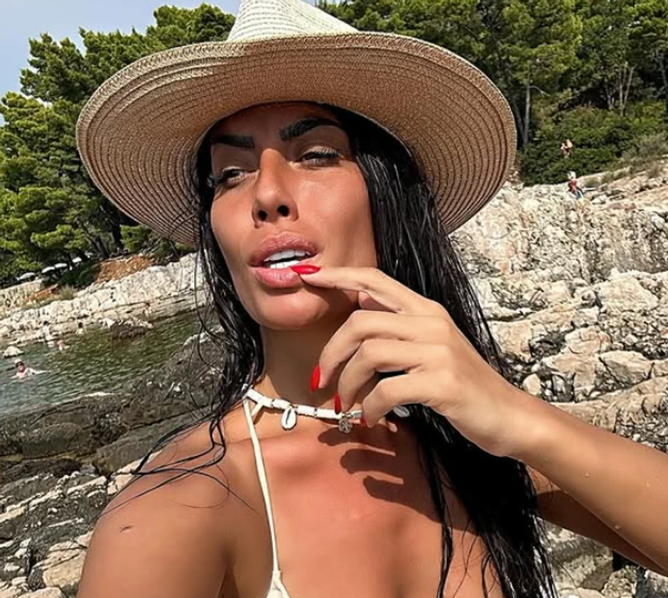 Marija danas ima vilu i svoje jezero, a prodavala je stvari na pijaci