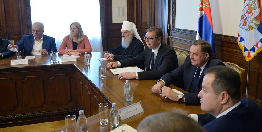 Sastanku su prisustvovali i ministri u vladi Srbije