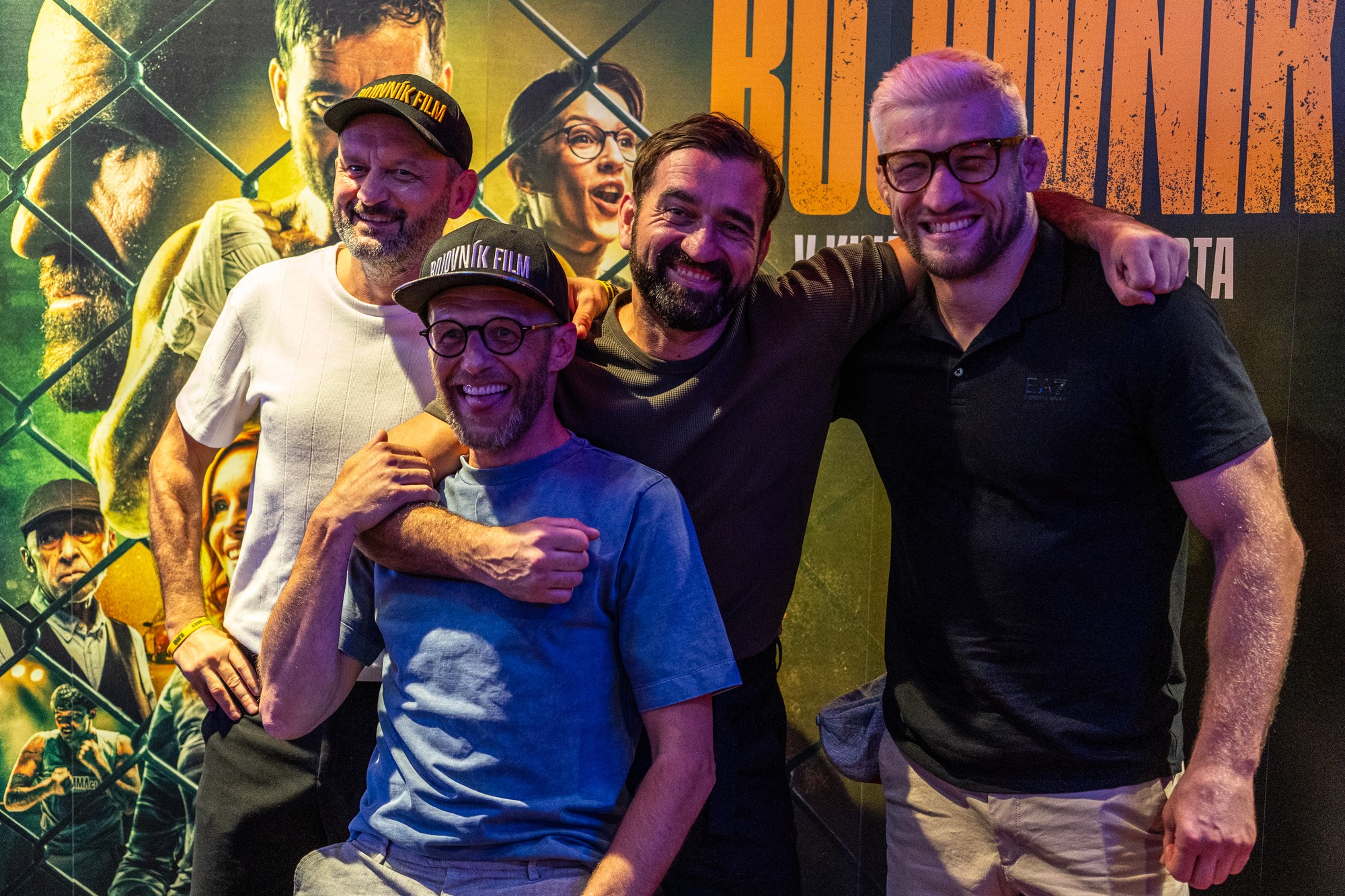 Novinárska premiéra filmu Bojovník - Milan Ondrík a David “Pink Panther” Kozma.