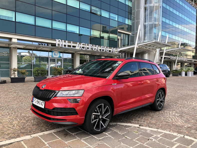 Skoda Karoq 2.0 TSI DSG Sportline