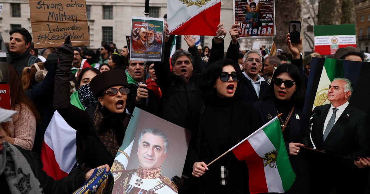 Nadchodzi koniec reżimu w Iranie? "Atak Stanów Zjednoczonych jest nieuchronny"