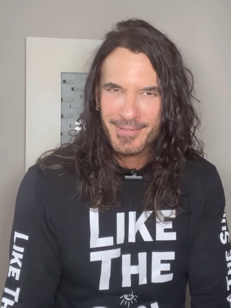 Herec Mario Cimarro.