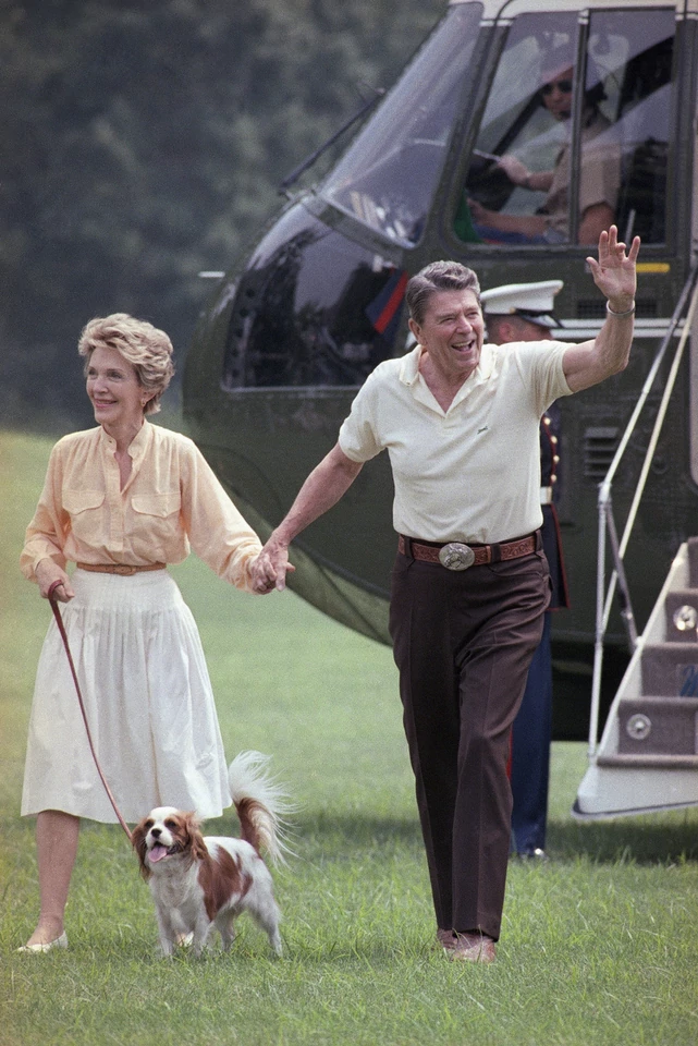 Czworonożni mieszkańcy Białego Domu: Rex (pies Ronalda Reagana i jego żony Nancy)