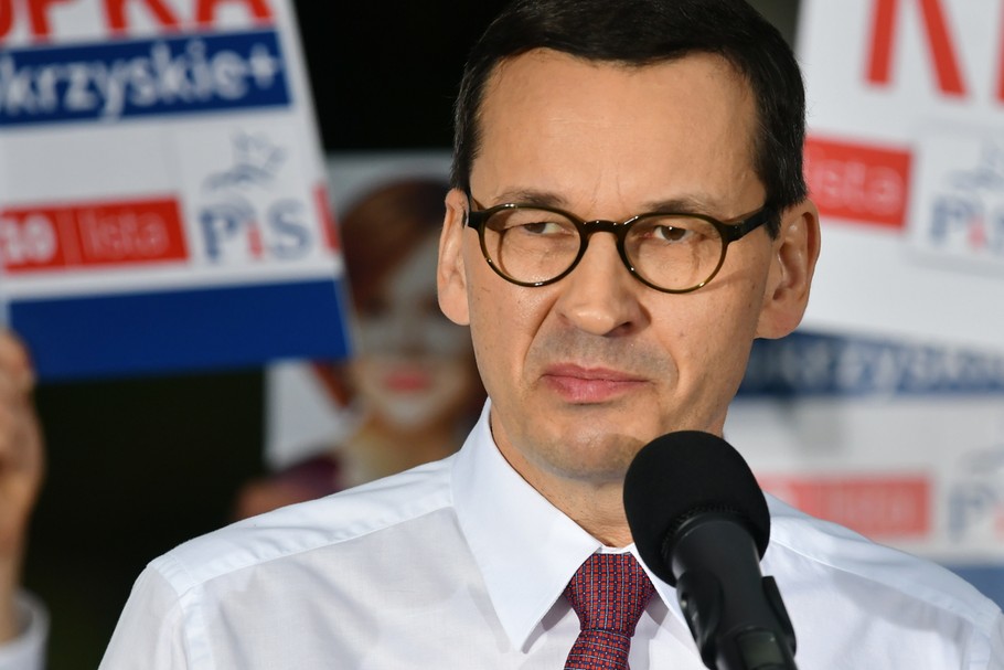 „Gazeta Wyborcza” pisze, że albo premier Mateusz Morawiecki skłamał zeznając przed prokuratorem, albo kłamie jego żona