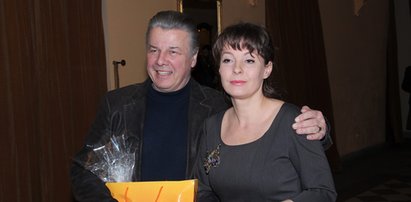 Wdowa po Emilianie Kamińskim publikuje dramatyczny apel. Chodzi o ich teatr