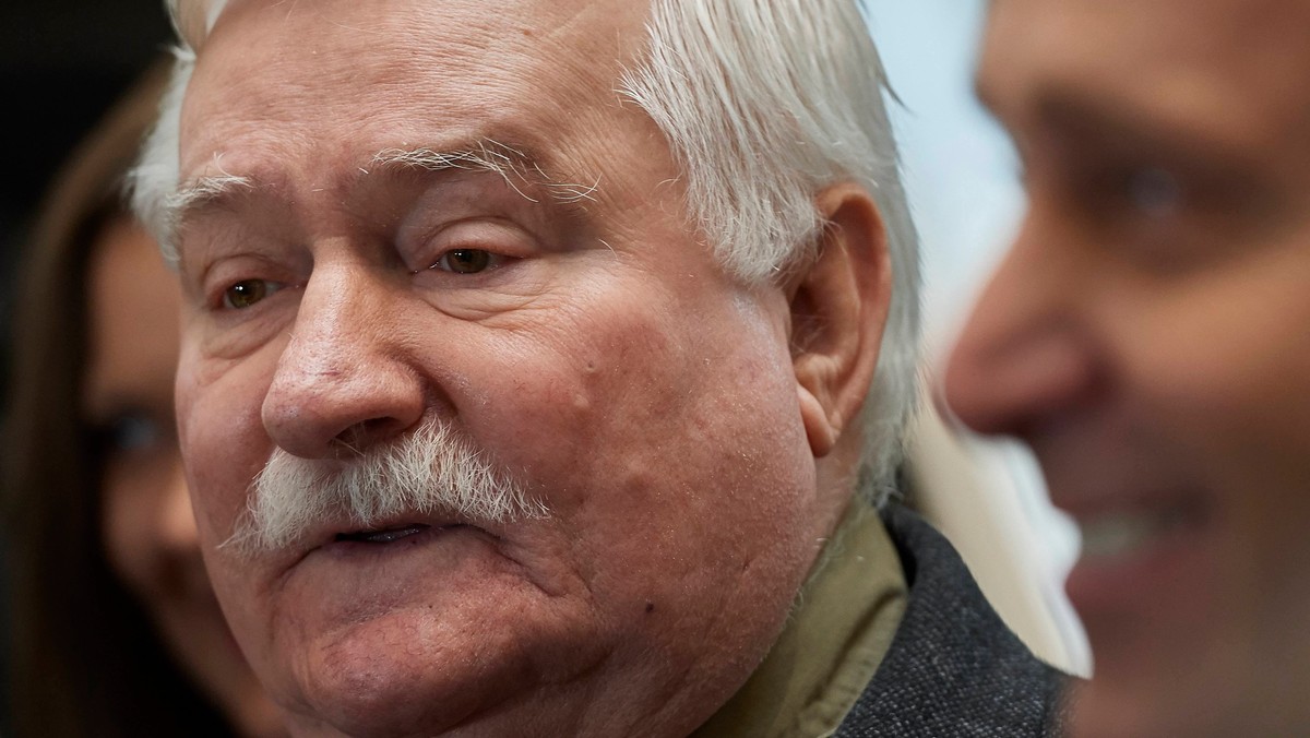 Lech Wałęsa o tablicy Kaczyńskich w Stoczni Gdańskiej