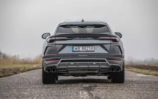 Jak jeździ Lamborghini Urus?