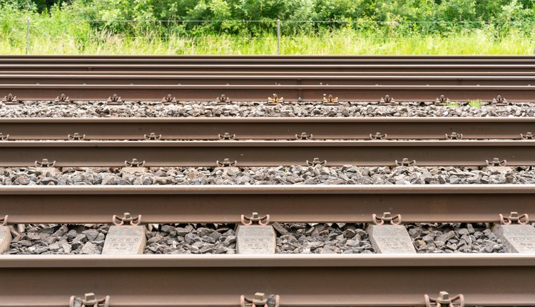 Uszkodzone tory kolejowe w pow. garwolińskim. Czy to była dywersja?