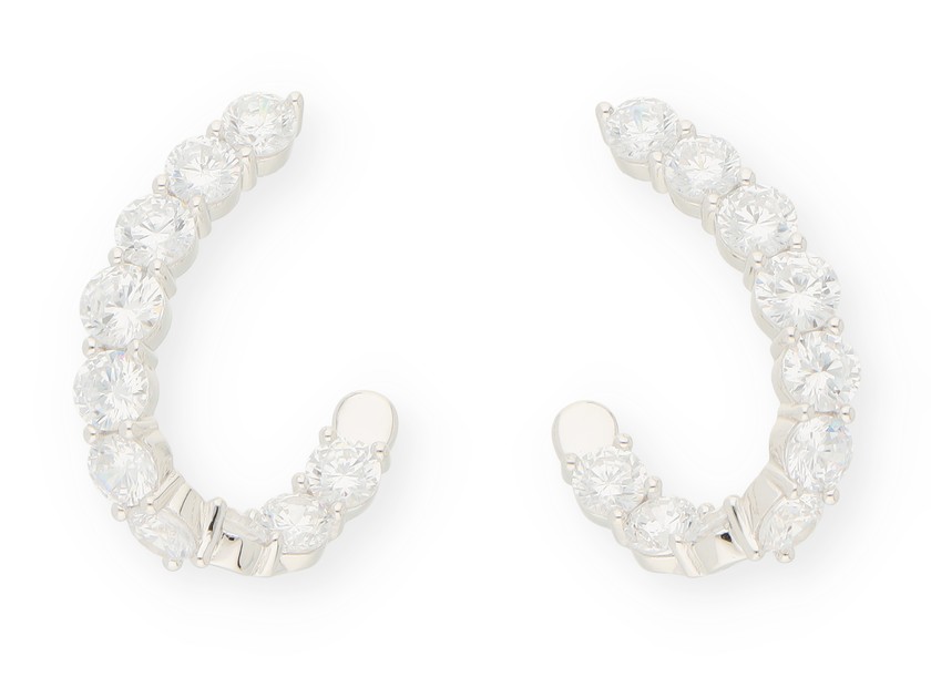 Creolen aus Silber 925 mit Zirkonia-Steinen aus der Style-Kollektion von Carat für 149 Franken. 