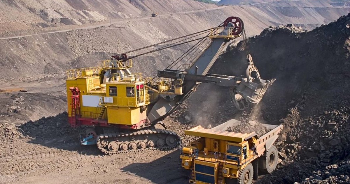 Nigeria warns foreign businesses to desist from banditry and unlawful mining - Vimarsana News