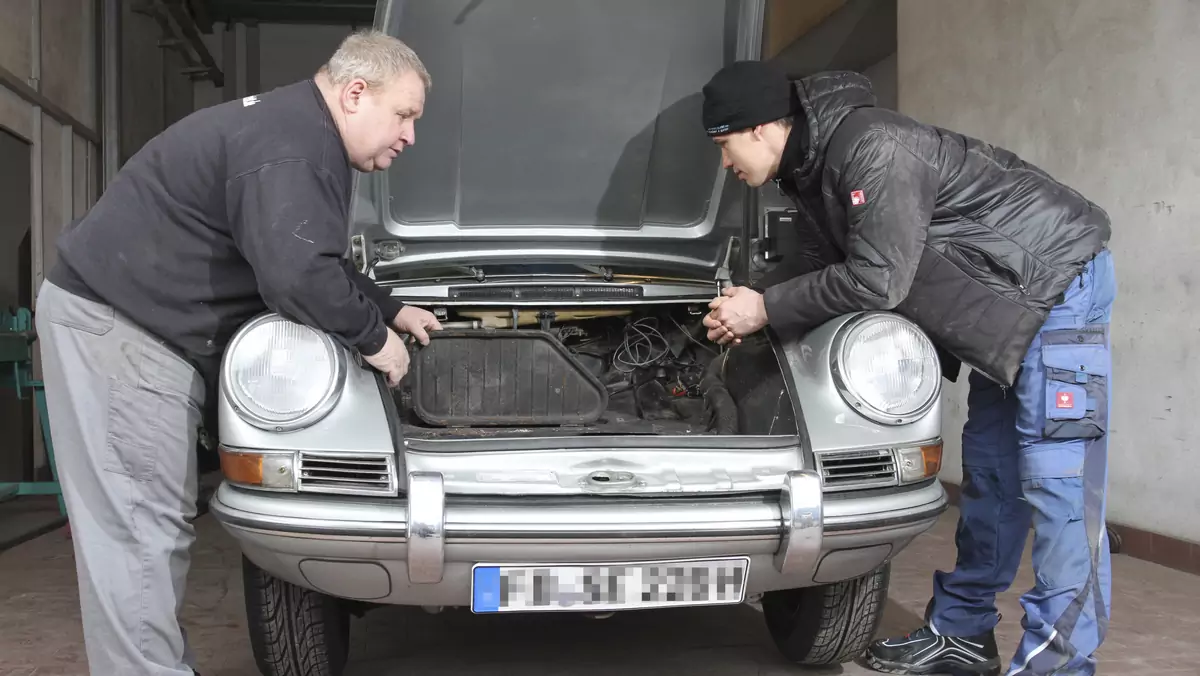 By przerejestrować auto, musi ono mieć ważne badania techniczne