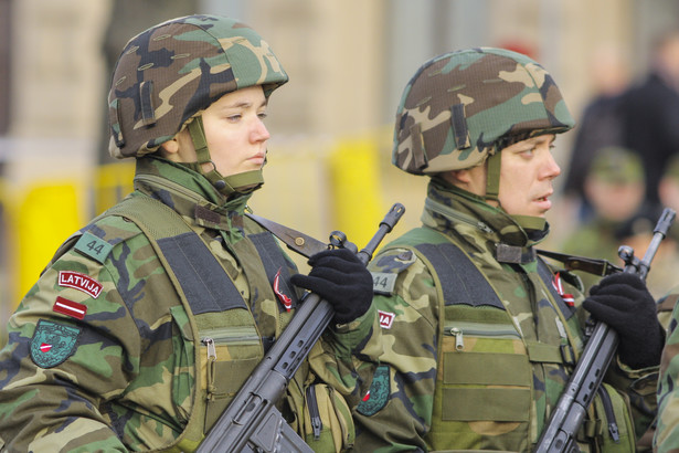 Łotwa wierzy w NATO, nie boi się ataku Rosji