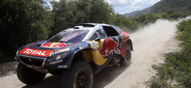 Rajd Dakar: Sebastien Loeb najlepszy na ostatnim etapie, kolejne zwycięstwo Stephane Peterhansela