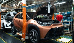 Najtańsza Toyota to rewolucja. Spala 3,7 l na 100 km. Ile kosztuje?