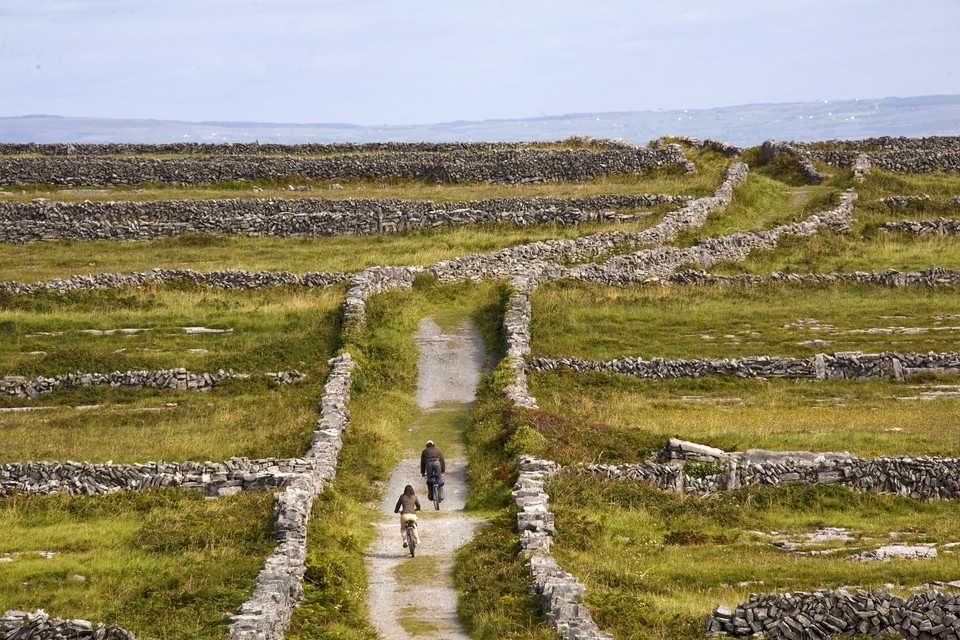 Irlandia - Wyspy Aran - Droga na Inishmore