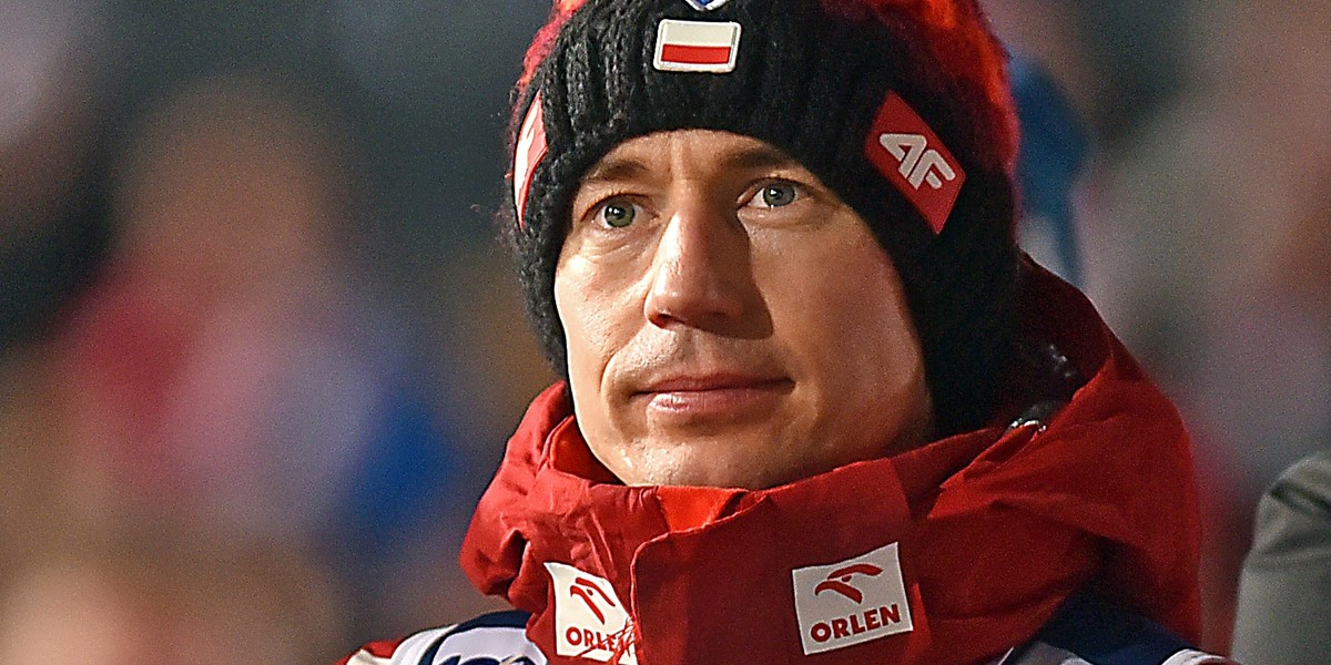 Kamil Stoch doskonale zdaje sobie sprawę z poziomu sportowego, jaki obecnie reprezentuje. Swój sobotni występ w Lake Placid określił słowem "dramat".  