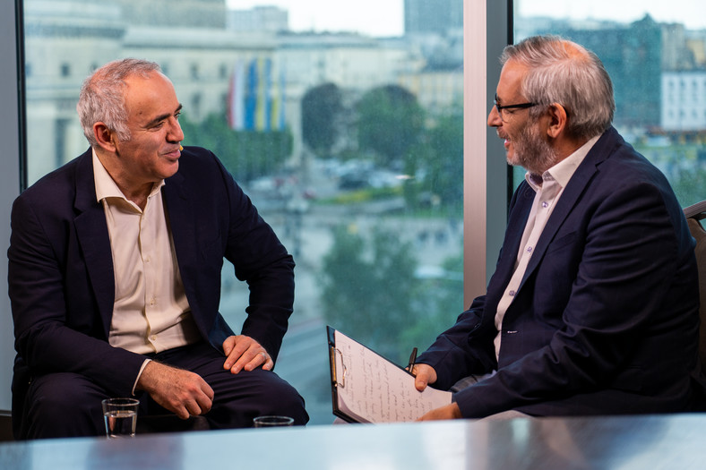 Garri Kasparow i Michał Broniatowski