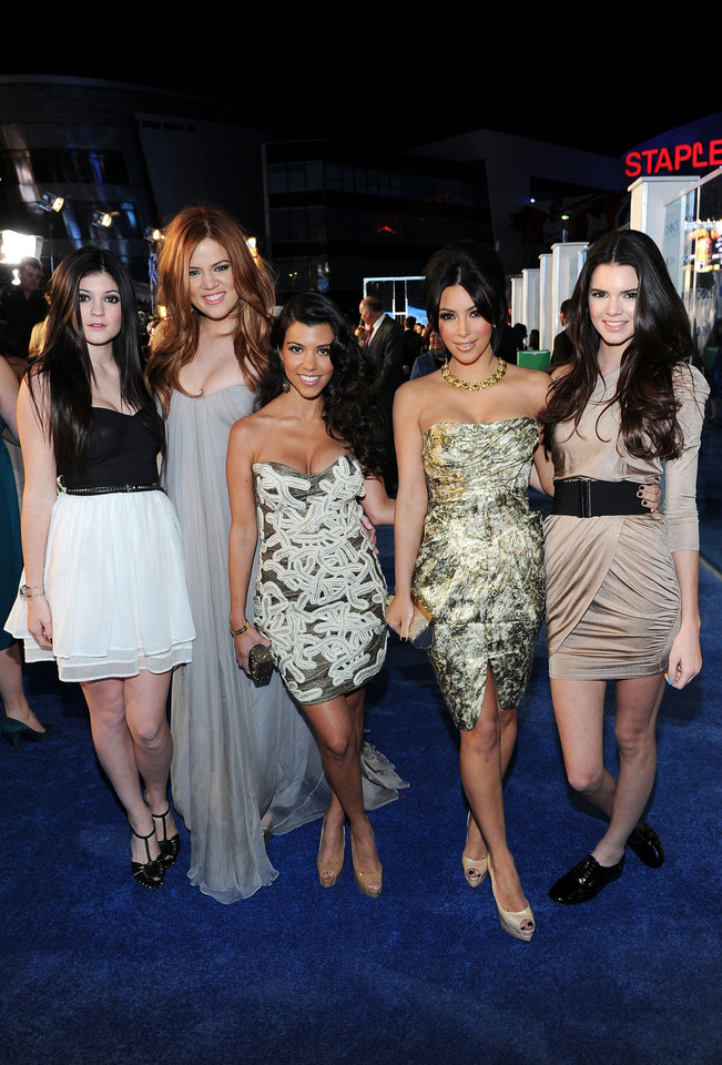 Kylie Jenner, Khloe Kardashian, Kourtney Kardashian, Kim Kardashian i Kendall Jenner