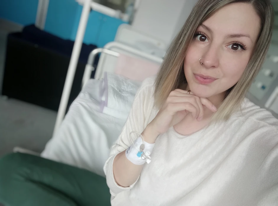 Ana godišnje u bolnici zbog cistične fibroze provede oko dva puta po nekoliko nedelja.