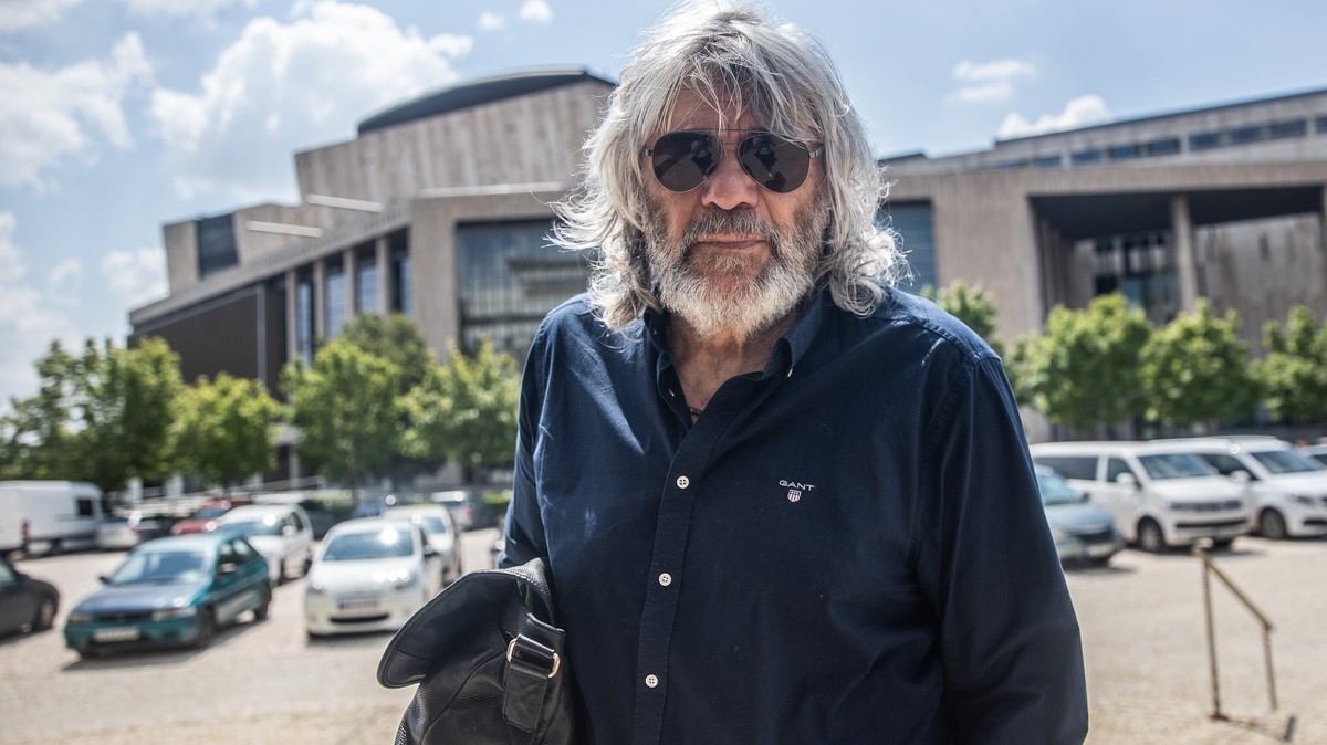 Hobo megrendítő vallomása: egyszerűen szégyenletes, de...