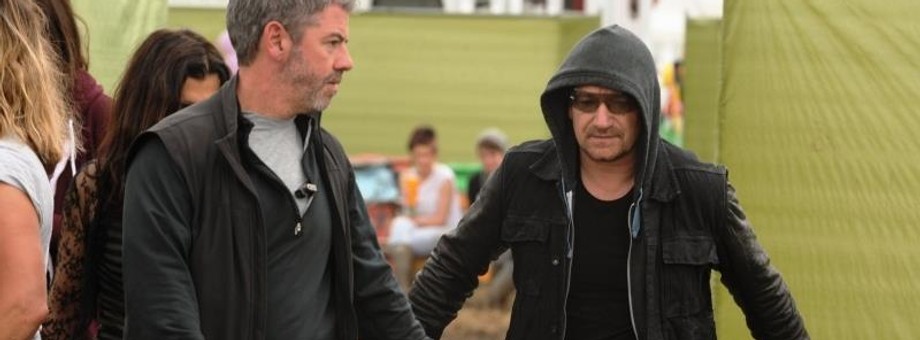 bono2 na festiwalu Glastonbury 2011, fot. PAP