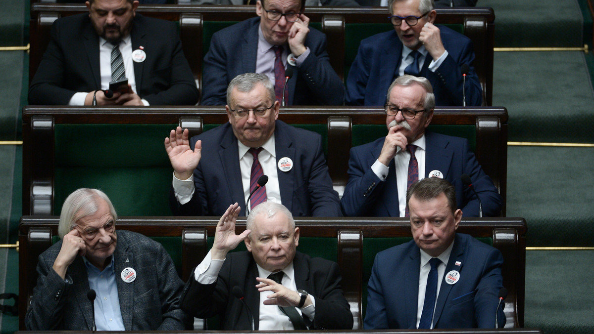 Czy konflikt polityczny w Polsce narasta? Nowy sondaż