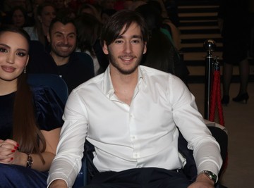 Kan Džinović nasmejan od uha do uha na dan Melininog venčanja! (Foto)