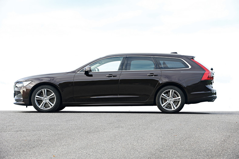 Volvo V90 D4 AWD