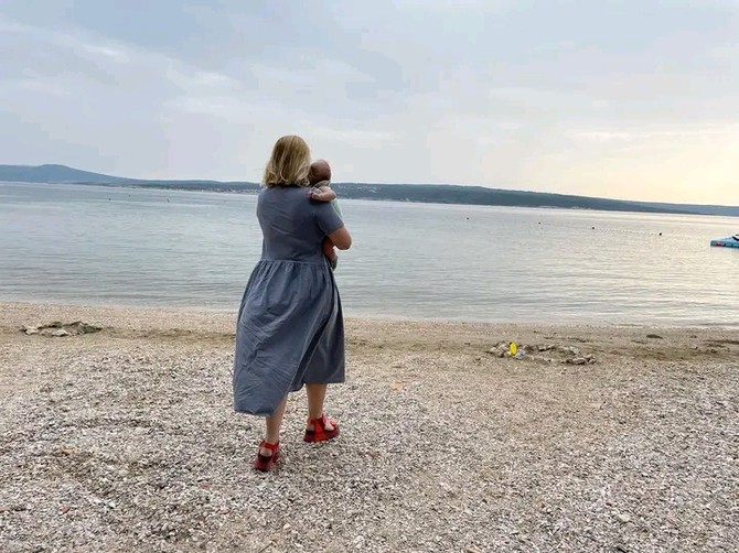 Aleksandra Popović Petković sa sinom Mihajlom