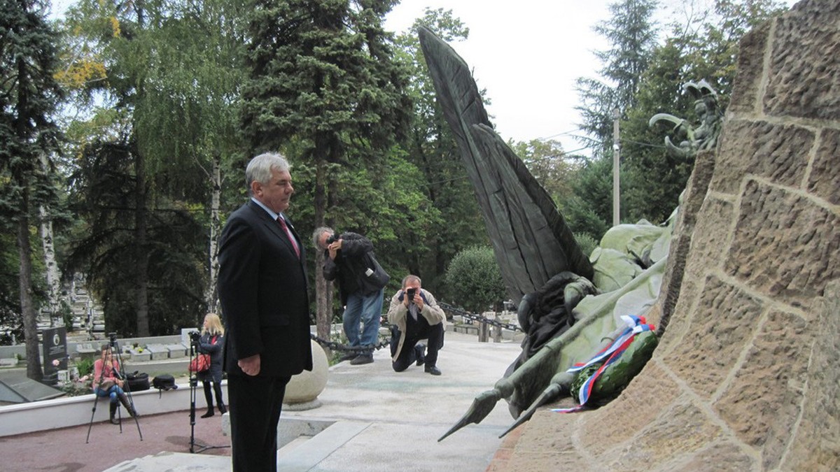 676554_polaganje-venaca-foto-beoinfo-2